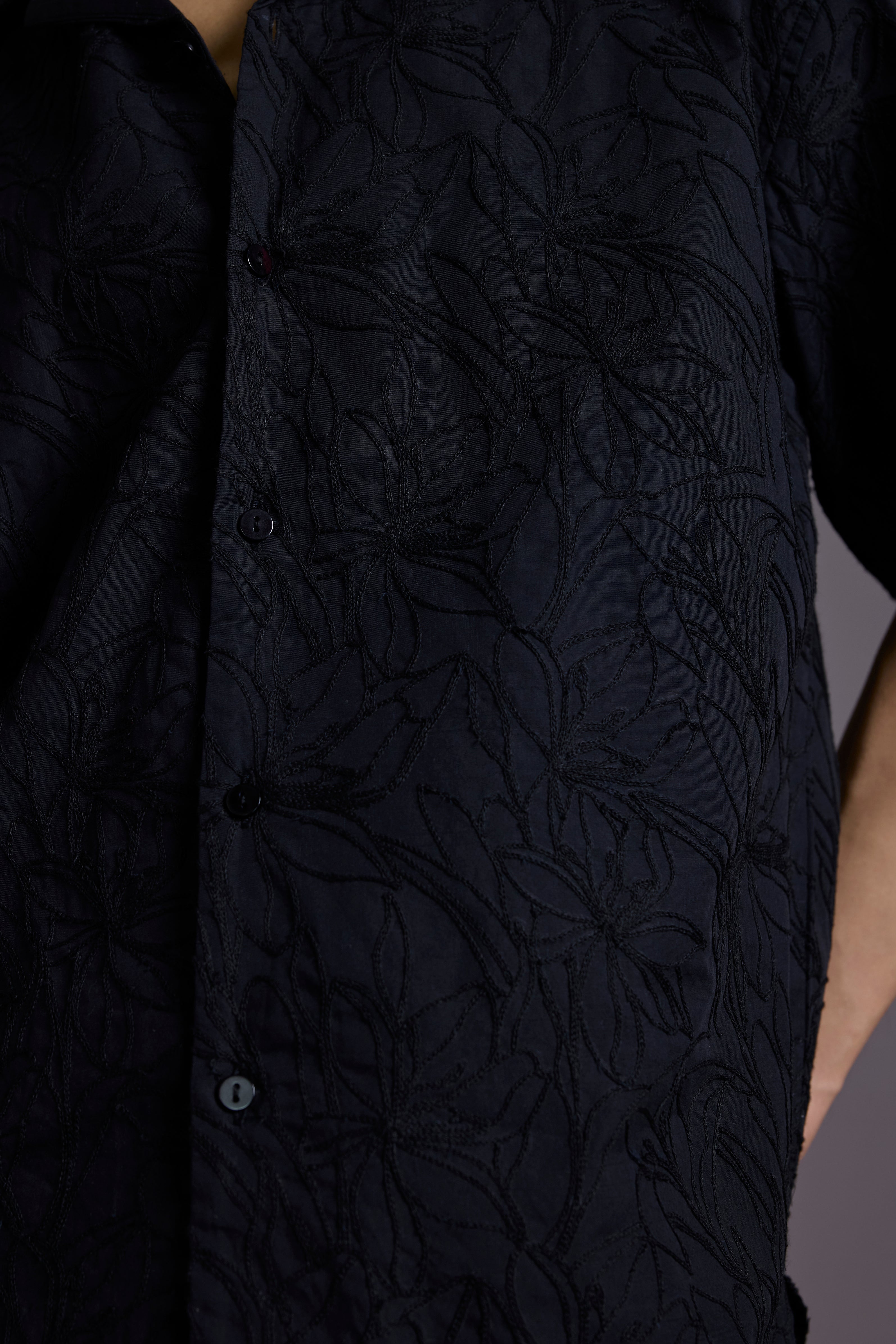 NOIR BLOOM CUBAN SHIRT