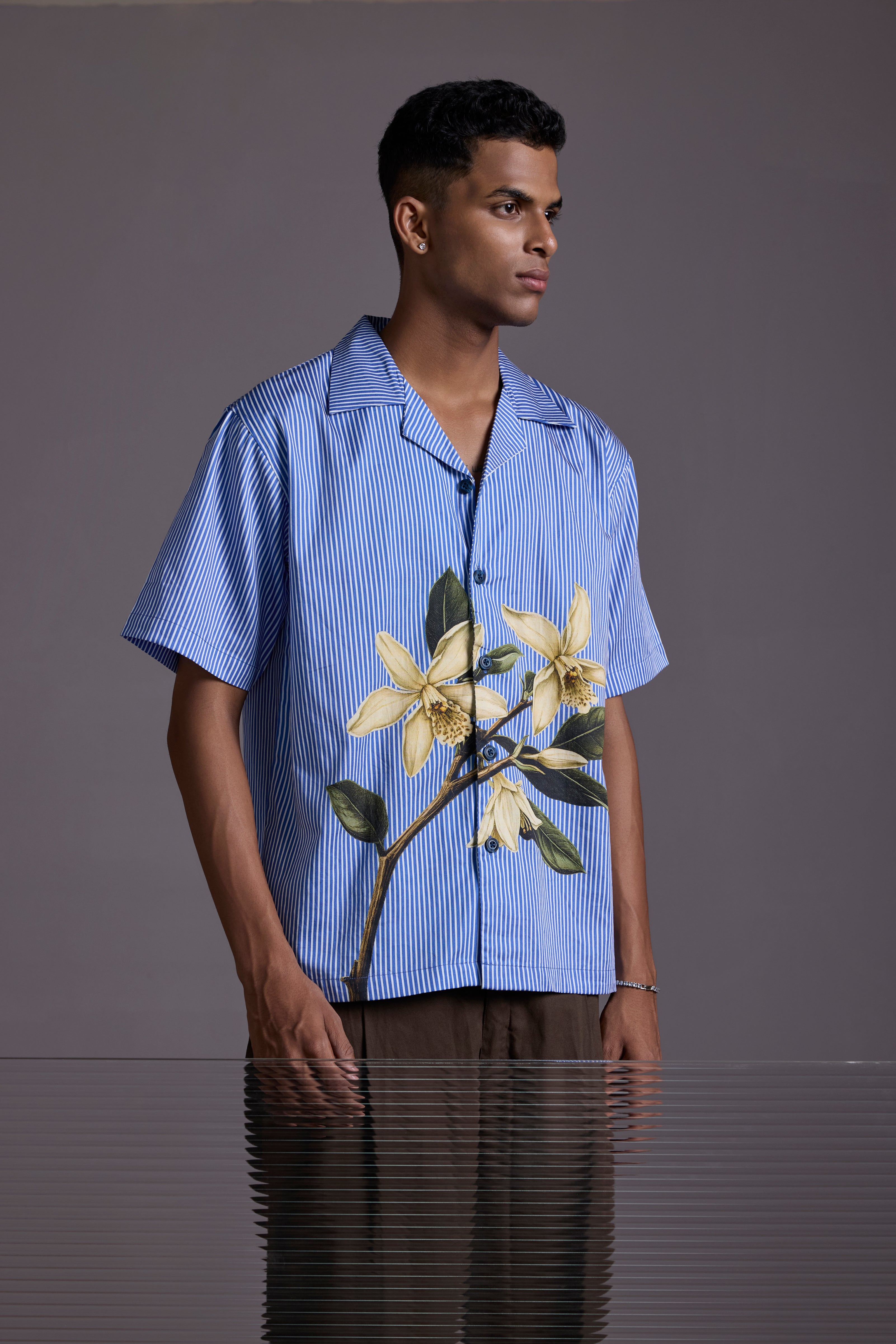 BLUE VANILLA FLORAL SHIRT